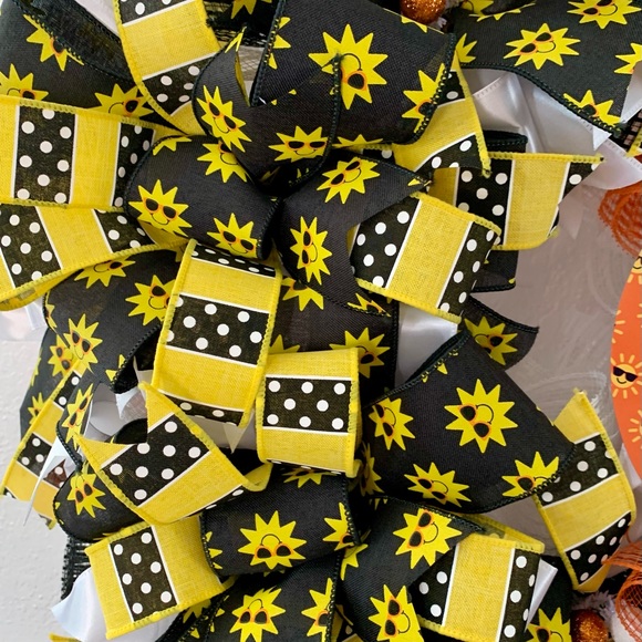 Deco mesh Summer sunshine wreath - Picture 8 of 8